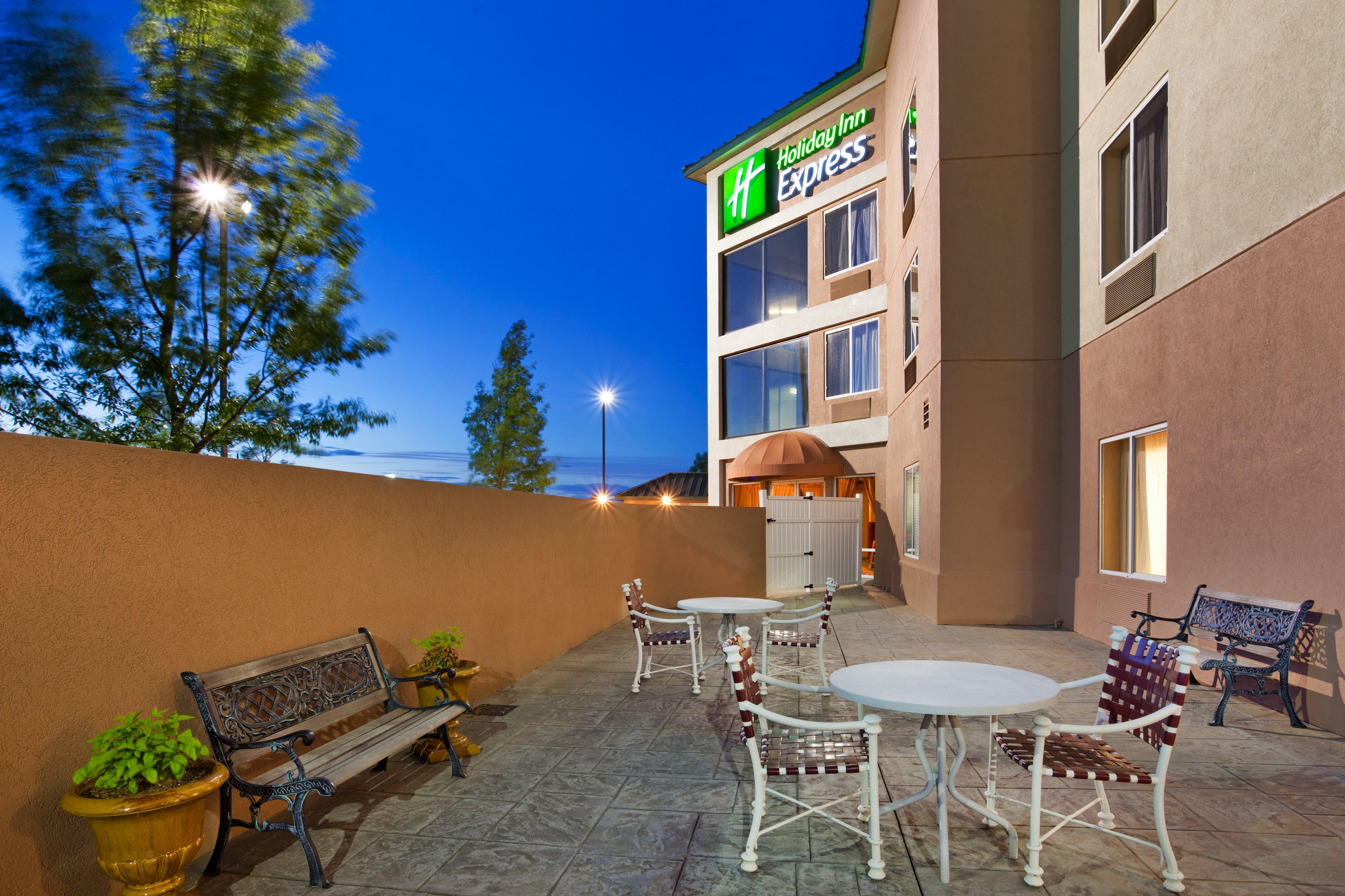 Holiday Inn Express & Suites Kings Mountain - Shelby Area By Ihg Eksteriør bilde